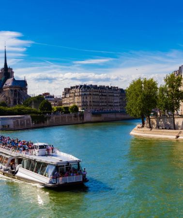 7D6N • Louvre, Montmartre & Disney Magic — A Private Paris Journey