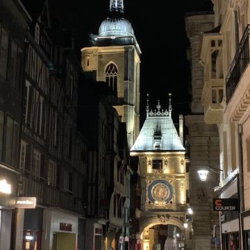 法国巴黎+鲁昂+卡昂+埃特勒塔9日8晚私家团