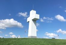 Bald Knob Cross of Peace景点图片