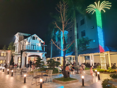 Nhà Hàng Đông Dương GARDEN