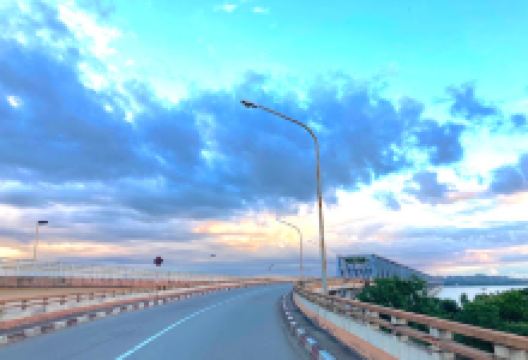 ဆံတော်ရှင်ကျိုက်ဖျင်ကူစေတီတော်မြတ်ကြီး景点图片