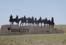 Cowboy Statue On Boot Hill景点图片