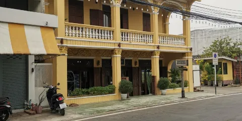 Kanchanaburi Walking Street