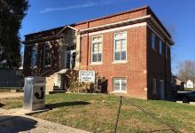 Merom Library Historical Carnegie Library景点图片