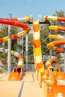 Camping Marvilla Parks - Château de Fonrives-里沃