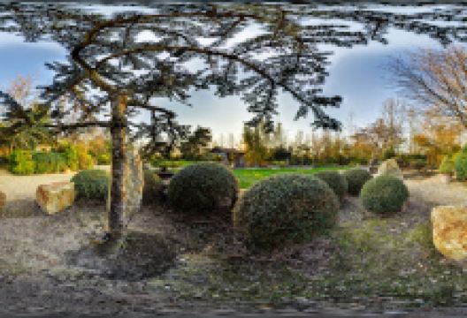 Yves Garden景点图片