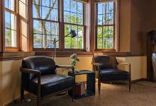 Caestecker Public Library景点图片