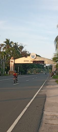 TARLAC CITY ARCH-打拉
