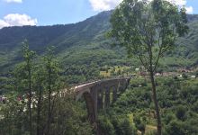 Old Bridge景点图片