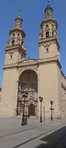 Estatua del Labrador-拉里奥哈省