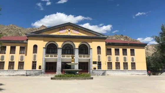 可可託海地質陳列館