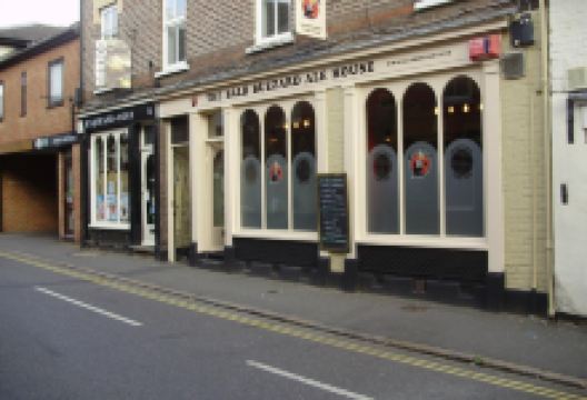 The Bald Buzzard Alehouse景点图片