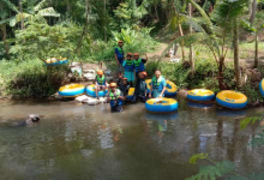 Wisata Fun Tubing景点图片