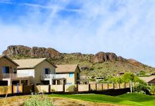 Historic King's ranch estate cattle guard景点图片
