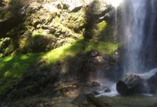 Dorfl Waterfall景点图片