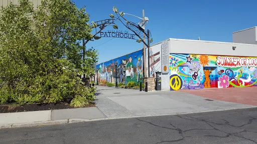 Patchogue-Medford Library