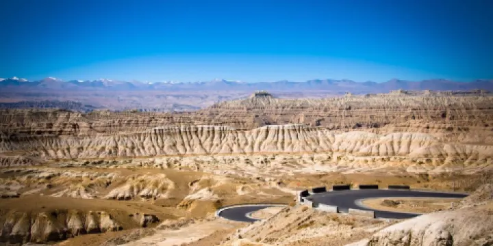 札達土林-城堡式土林