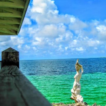 拉斯布卢耶斯岛图片