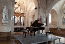 Eglise de Mire景点图片