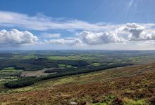Coumshingaun Lough景点图片