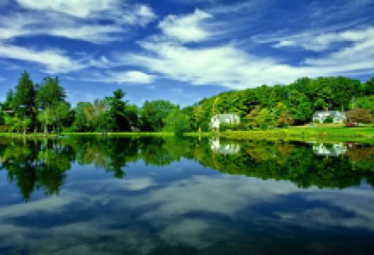 Mirror Lake景点图片