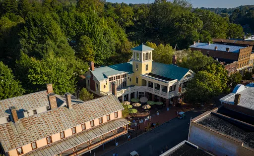 International Storytelling Center