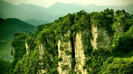 格子河石林