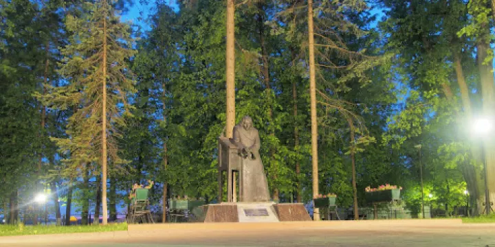 N.V. Gogol Monument