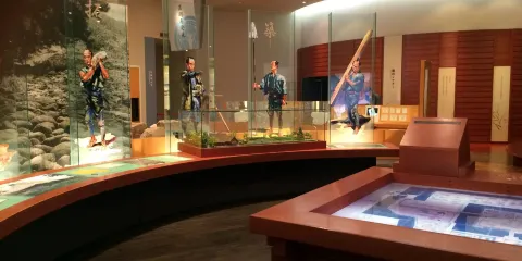 伝國の杜公尺沢市上杉博物館