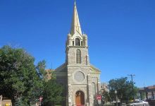Most Holy Trinity Church景点图片