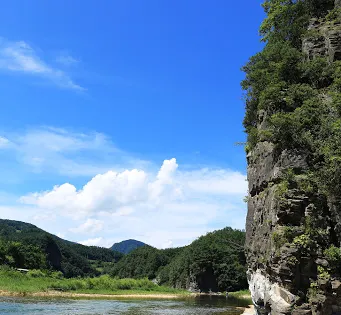 Deoksangi Valley