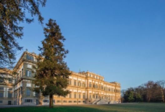 蒙扎皇家别墅景点图片