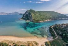 Golden Beach (Divari Beach)景点图片