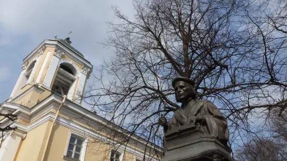 Monument to Mikael Agricola