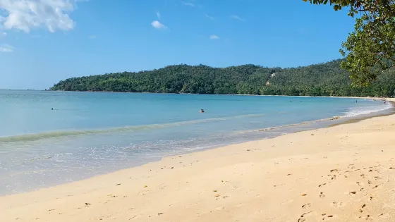 Talaudyong Beach