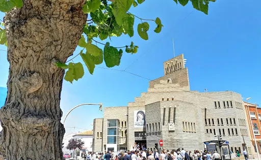 Parroquia de Maria, Madre de la Iglesia