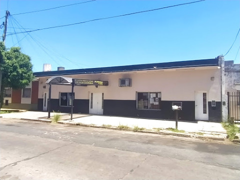 Centro De Jubilados Y Pensionados Cuba 27餐厅图片