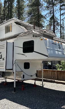 City of Lake Tahoe Campground-南太浩湖