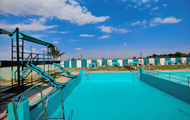 AL ATEEQ SWIMMING POOL