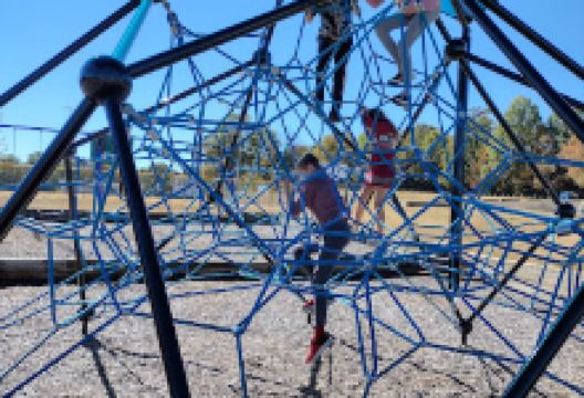 Twin Lakes景点图片