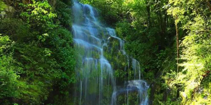 青峯峽漂流景區