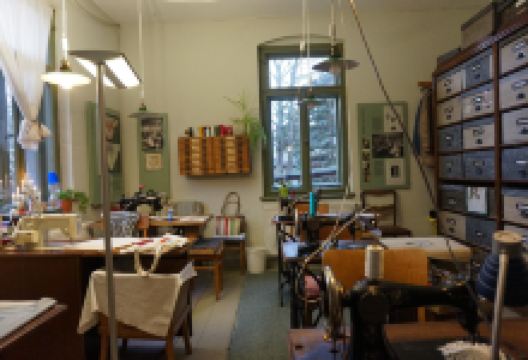 Schaustickerei景点图片