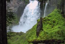 Green Hill Waterfall景点图片
