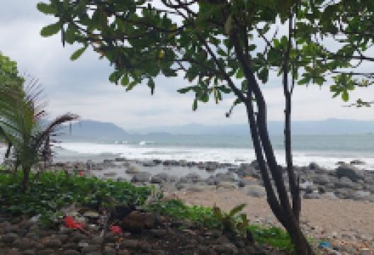 Pantai Cempaka Ratu景点图片