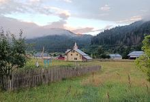 Parohia Ortodoxă Română Lunca Bradului景点图片