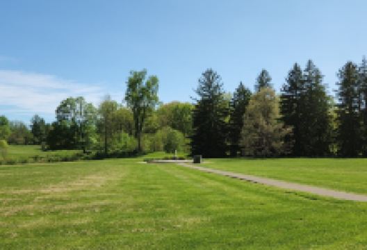 Hayes Regional Arboretum景点图片