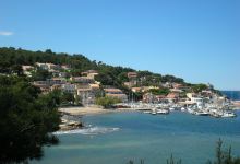 Plage des Oursinieres景点图片