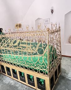 Pir-i Sani Cami-昌克勒