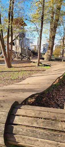 Großer Sams-Spielplatz auf der ERBA-Insel-班贝格