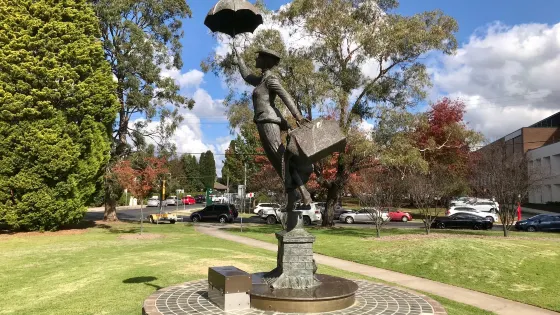 Mary Poppins Statue